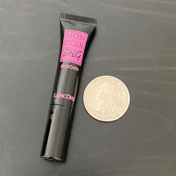 Lancome Monsieur Big mini mascara in Black - Picture 4 of 14